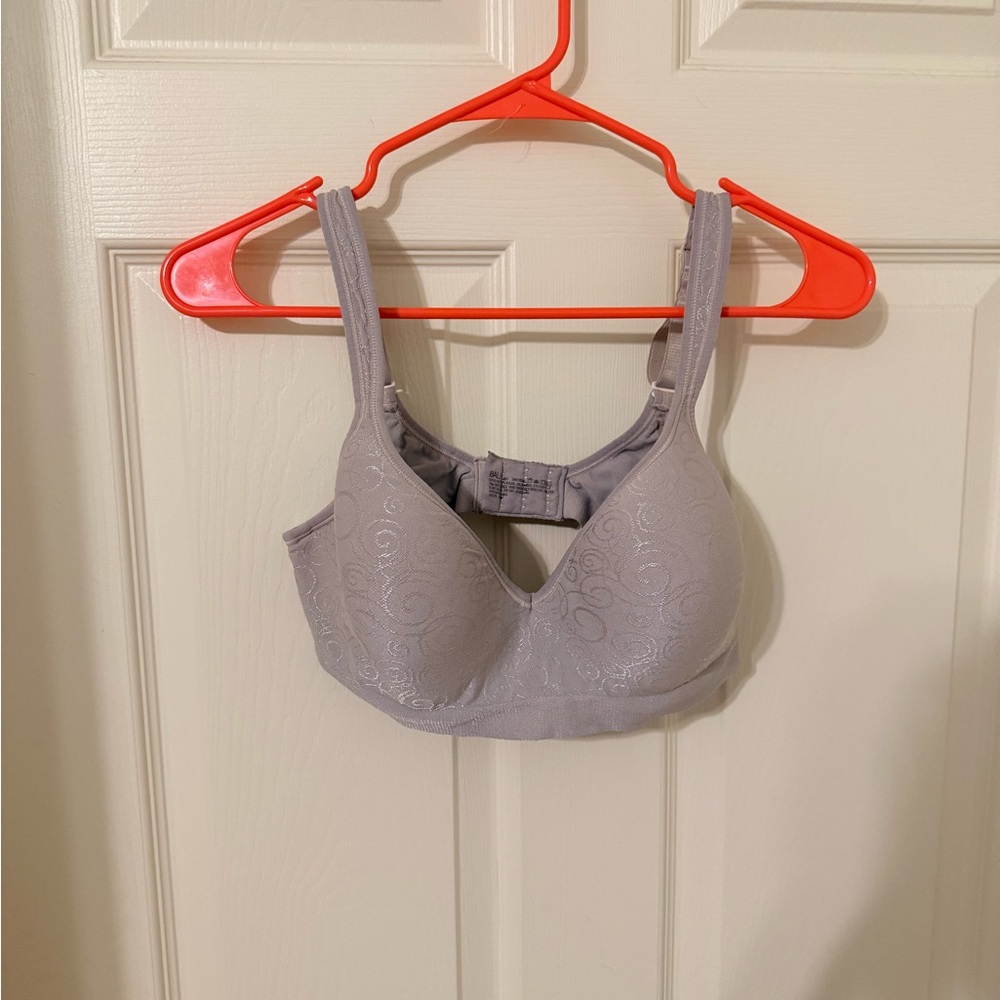 Bali Womens Wireless Bra 38D